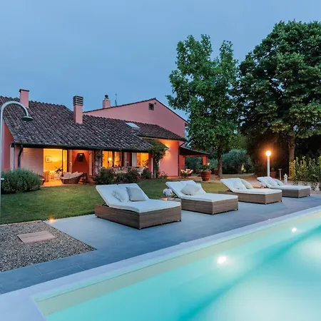 In Tuscany With Private Pool And Charm *