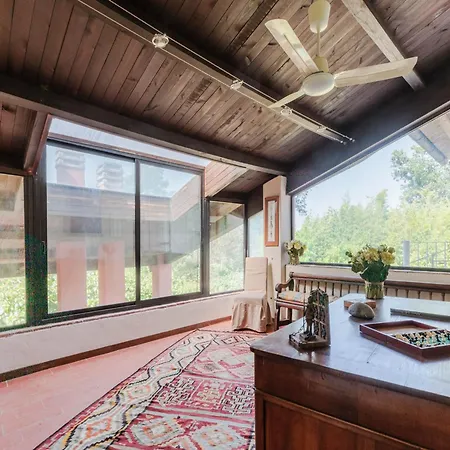 빌라 Spacious 6 Bedroom With Pool *