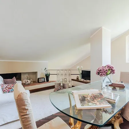 Spacious 6 Bedroom With Pool 비엔티나