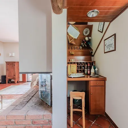빌라 Spacious 6 Bedroom With Pool *