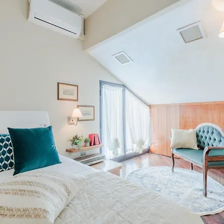 Spacious 6 Bedroom With Pool 빌라 *